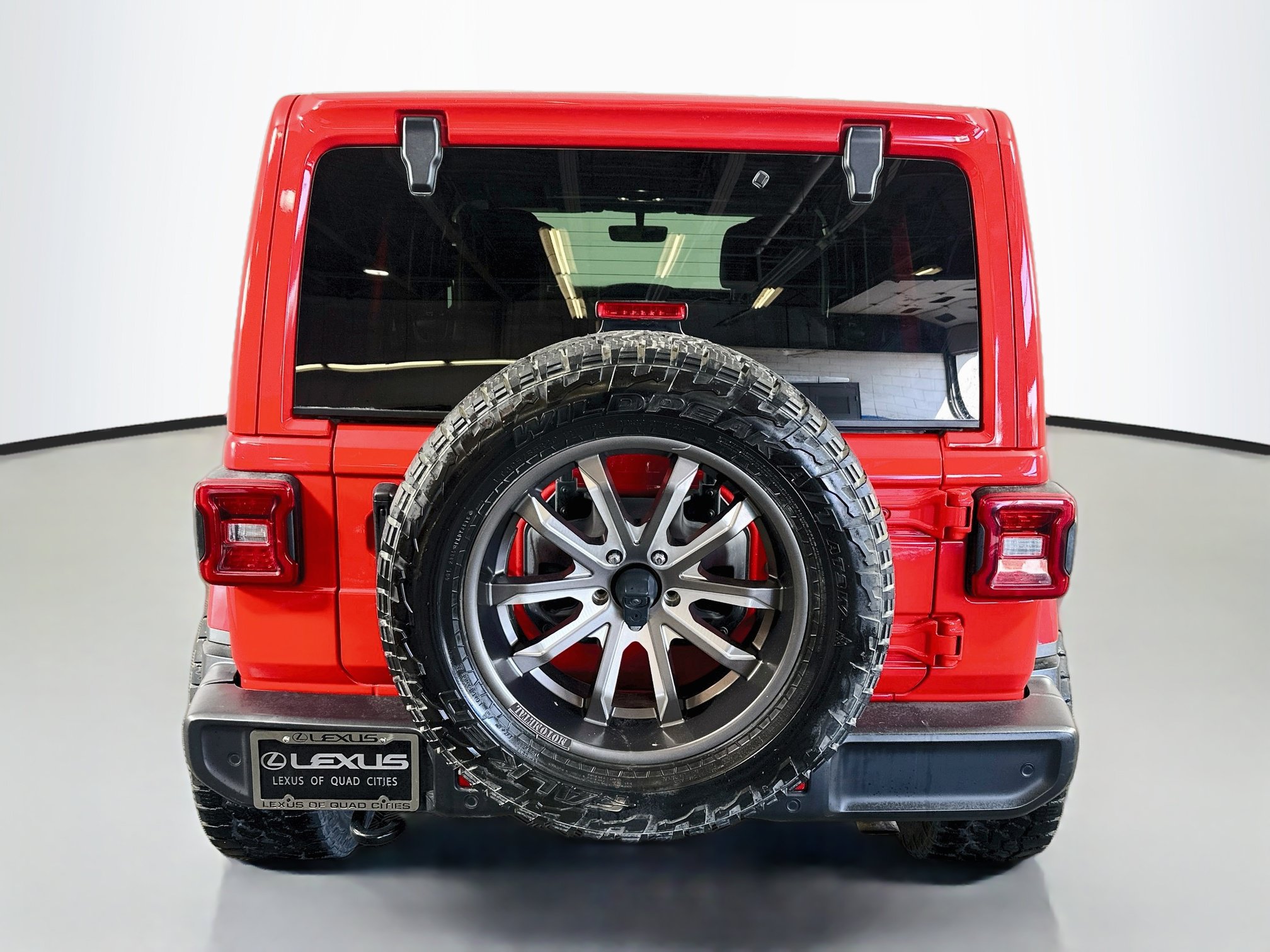 Used 2021 Jeep Wrangler Unlimited Sahara AWD/4WD image 6