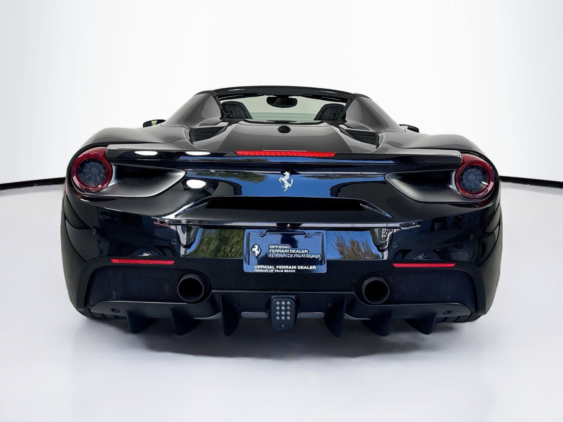 Certified 2018 Ferrari 488 Spider RWD image 6