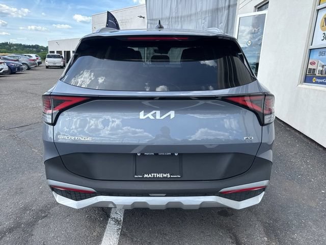 Certified 2023 Kia Sportage EX AWD/4WD image 4