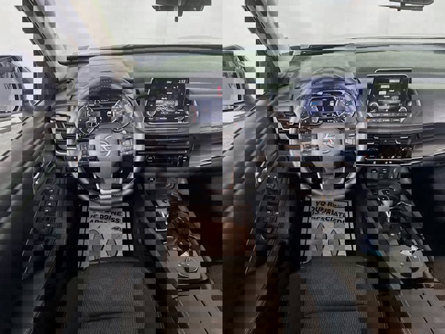 Certified 2026 Nissan Rogue SV image 17