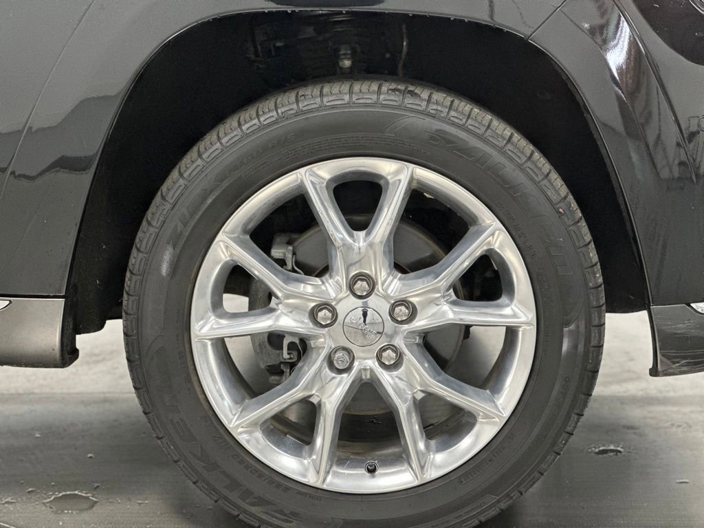 Used 2015 Jeep Grand Cherokee Summit AWD/4WD image 25