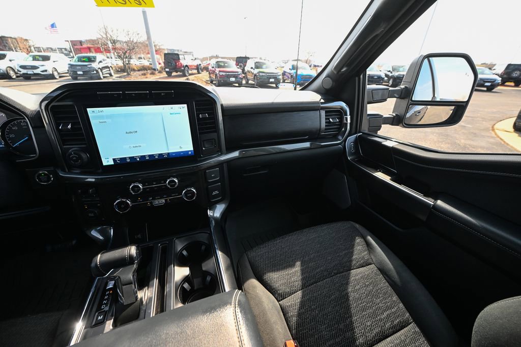 Used 2022 Ford F150 XLT w/ Equipment Group 302A High image 33