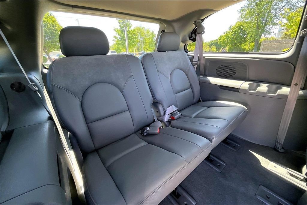 Used 2004 Chrysler Town & Country Limited w/ Trailer Tow Group AWD/4WD image 33