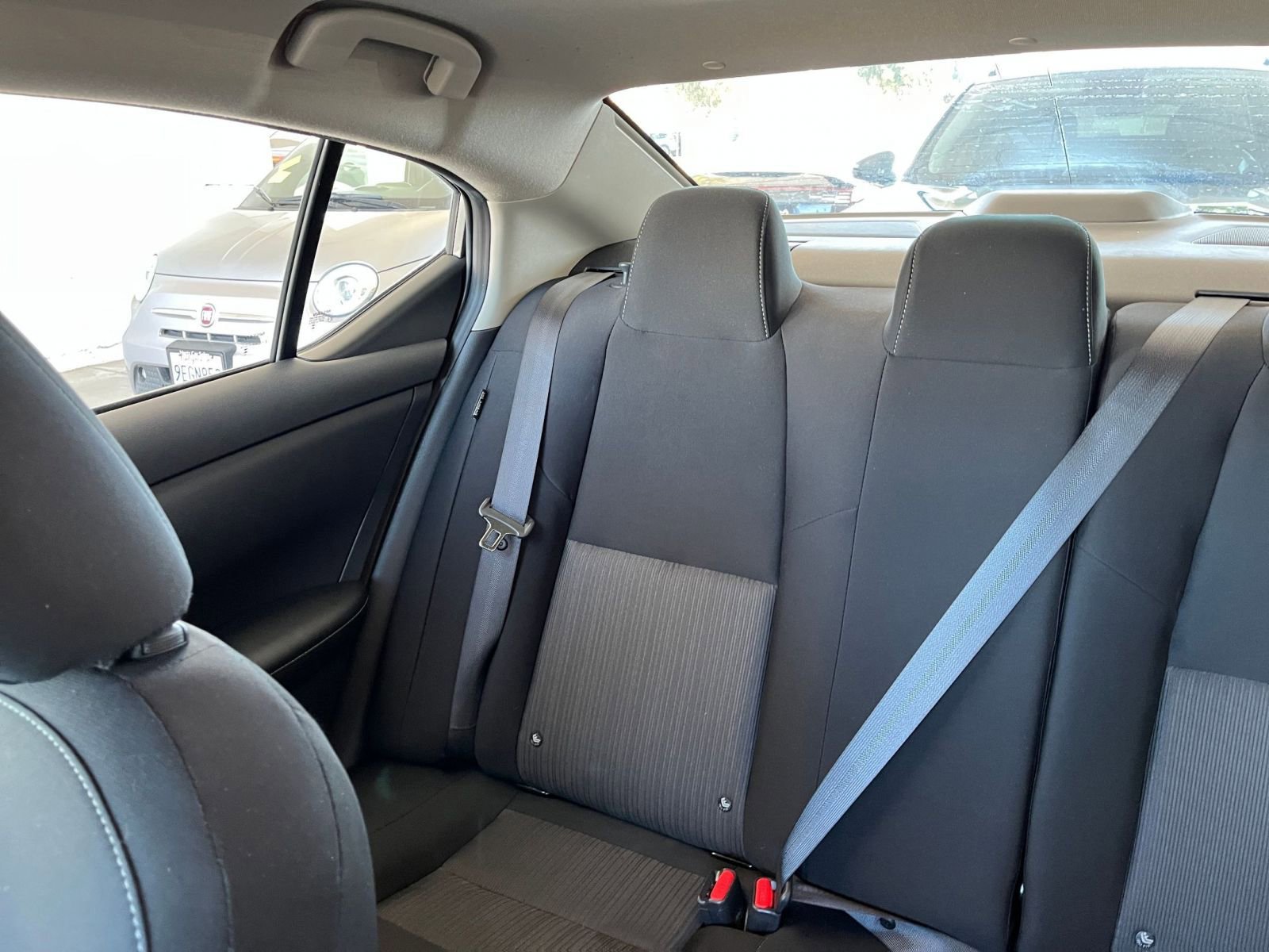 Used 2025 Nissan Sentra SV FWD image 39