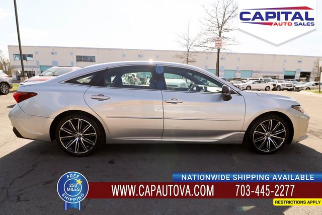 Used 2019 Toyota Avalon XSE w/ All Weather Liner Package image 40