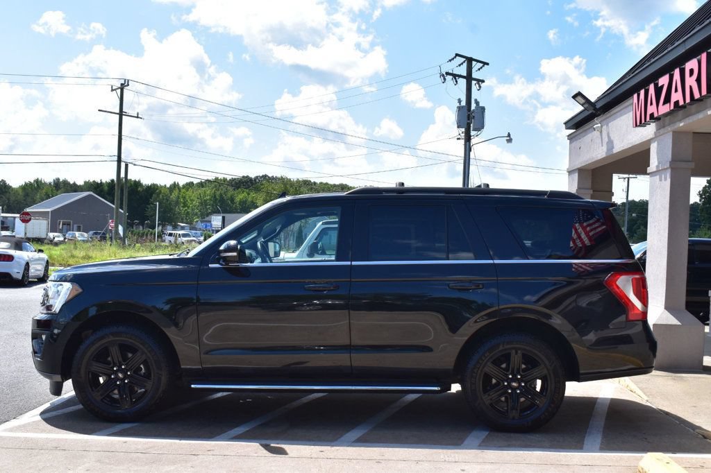 Used 2020 Ford Expedition XLT w/ Equipment Group 202A AWD/4WD image 3
