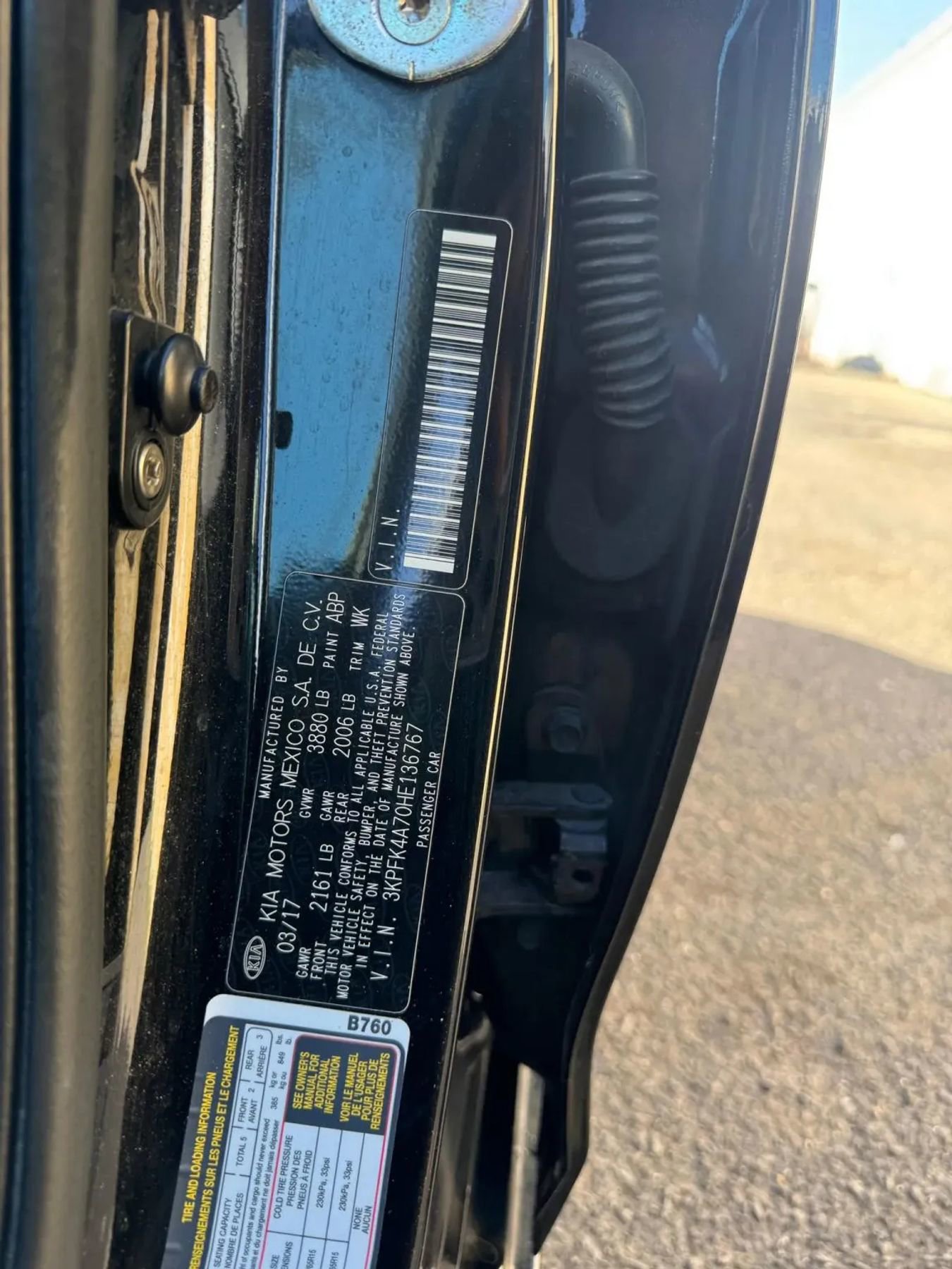 Used 2017 Kia Forte LX image 27