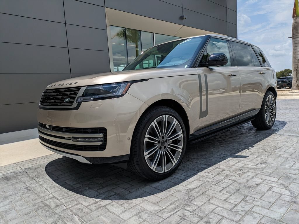 New 2026 Land Rover Range Rover Long Wheelbase SE AWD/4WD image 1