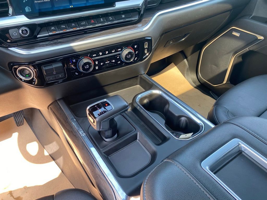 Used 2022 Chevrolet Silverado 1500 LTZ w/ Technology Package image 20