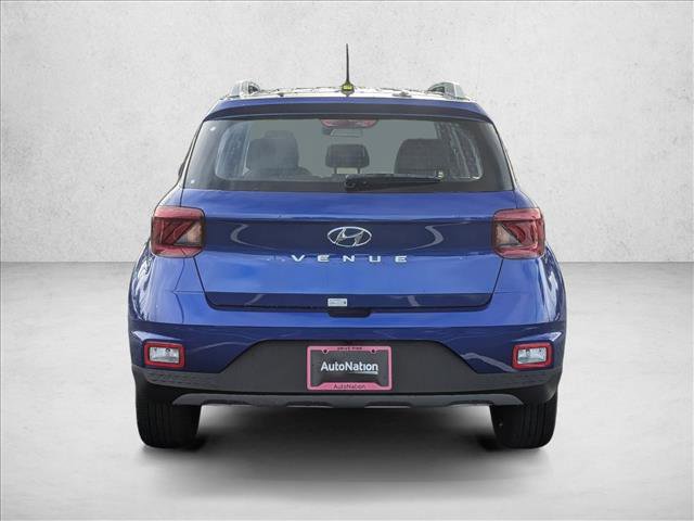 New 2025 Hyundai Venue Limited FWD image 7