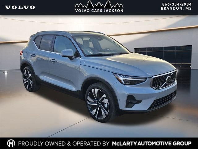 Used 2024 Volvo XC40 B5 Ultimate image 1