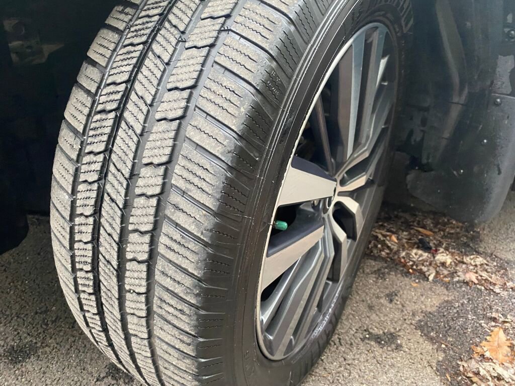 Used 2022 Nissan Pathfinder Platinum image 25