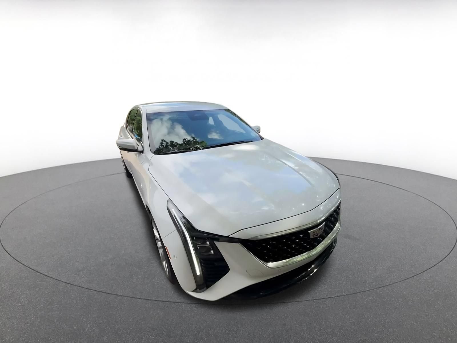 Used 2026 Cadillac CT5 Premium Luxury RWD image 2