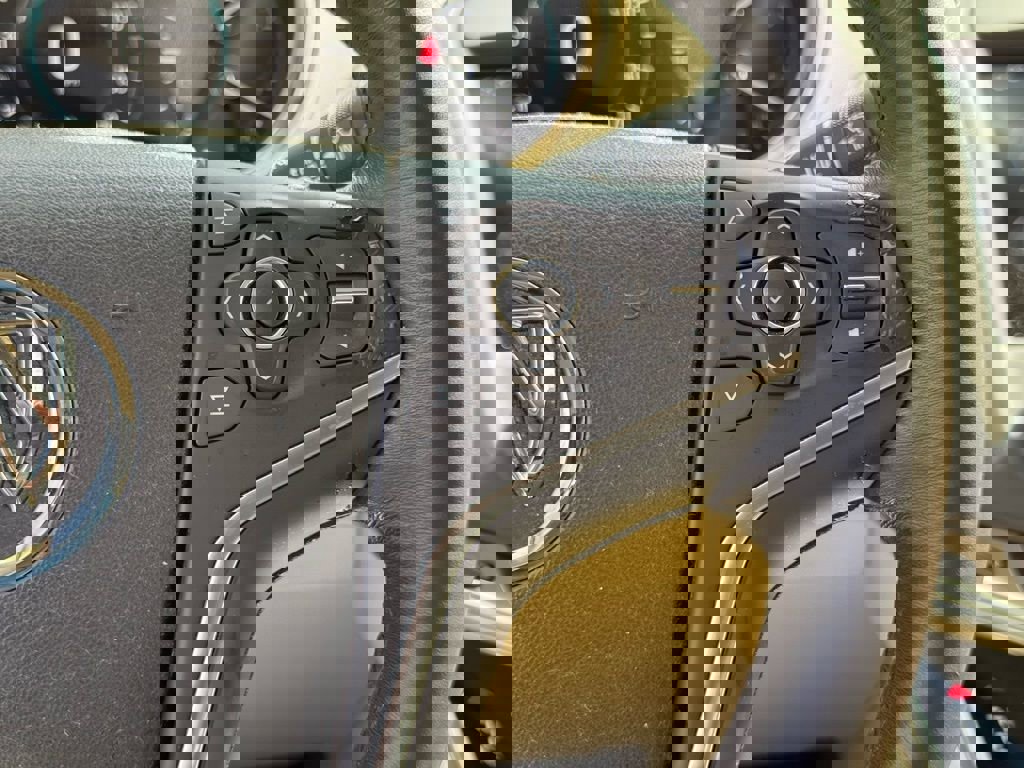 Used 2014 Buick LaCrosse Leather image 33