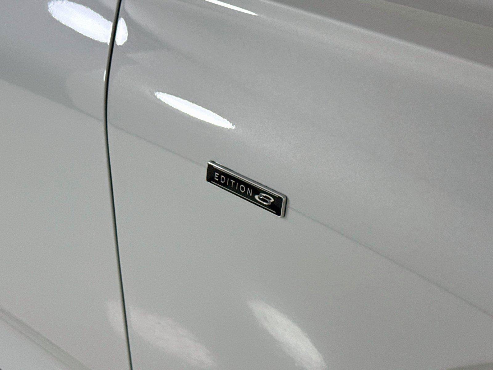 Used 2024 Bentley Continental GT V8 AWD/4WD image 32
