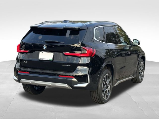 New 2027 BMW X1 xDrive28i w/ Convenience Package AWD/4WD image 4