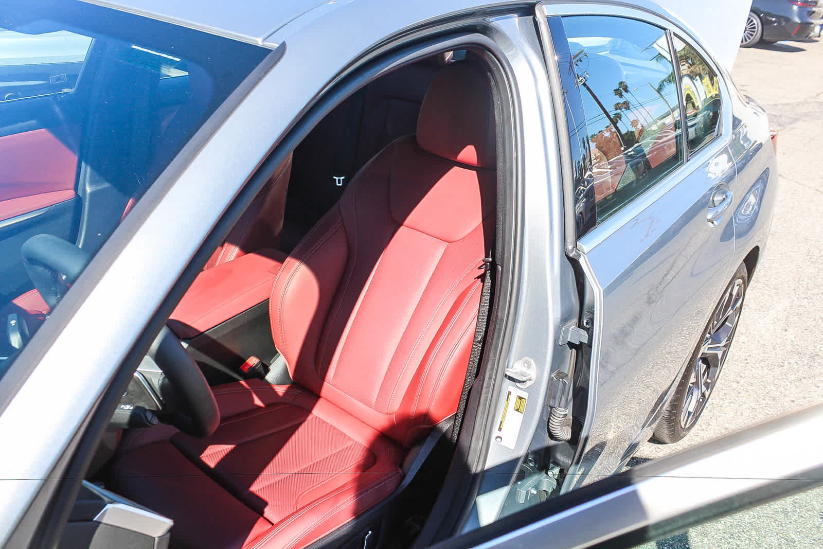 Used 2026 BMW 330i Sedan w/ Premium Package RWD image 25