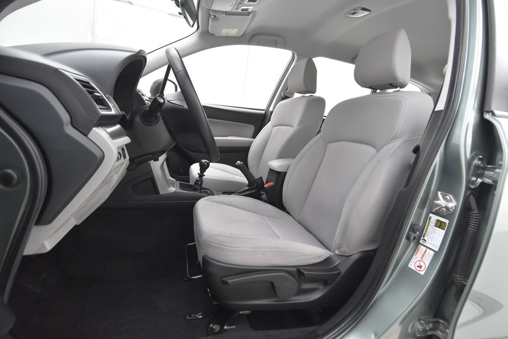 Used 2017 Subaru Forester 2.5i AWD/4WD image 25