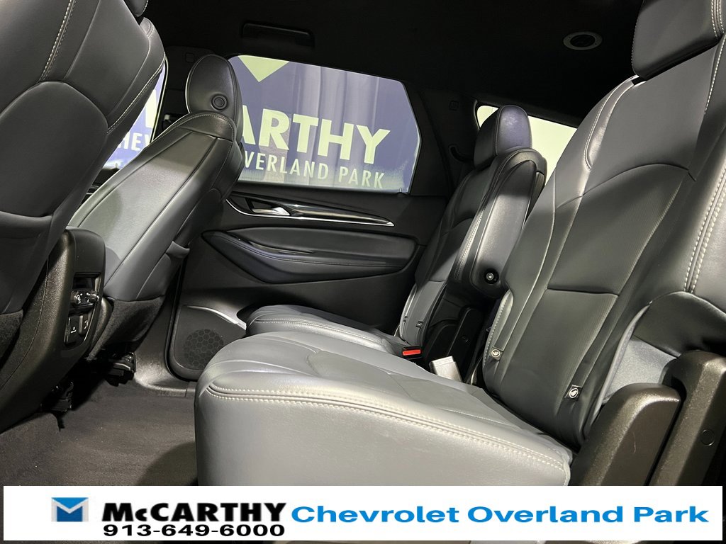 Used 2024 Buick Enclave Premium image 26