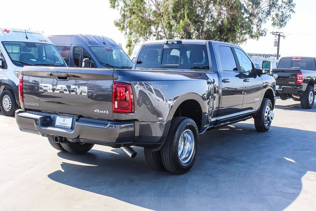 New 2026 RAM 3500 Laramie AWD/4WD image 9