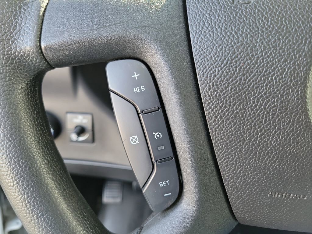 Used 2020 Chevrolet Express 2500 w/ Driver Convenience Package RWD image 5