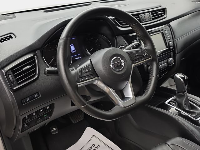 Used 2018 Nissan Rogue SL FWD image 16