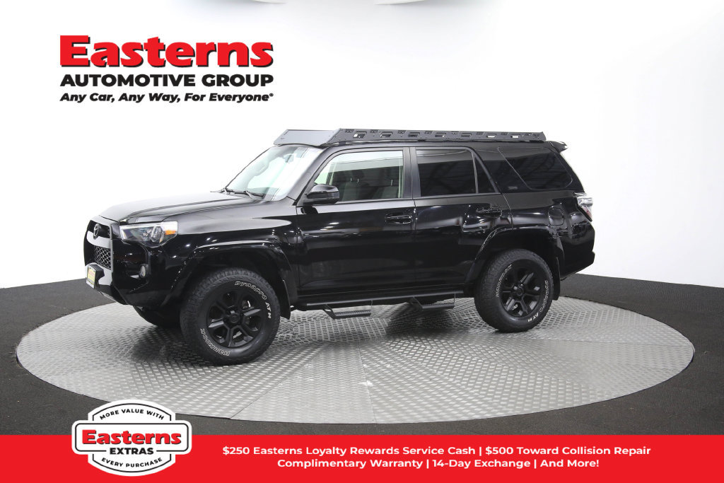Used 2014 Toyota 4Runner SR5 AWD/4WD image 59