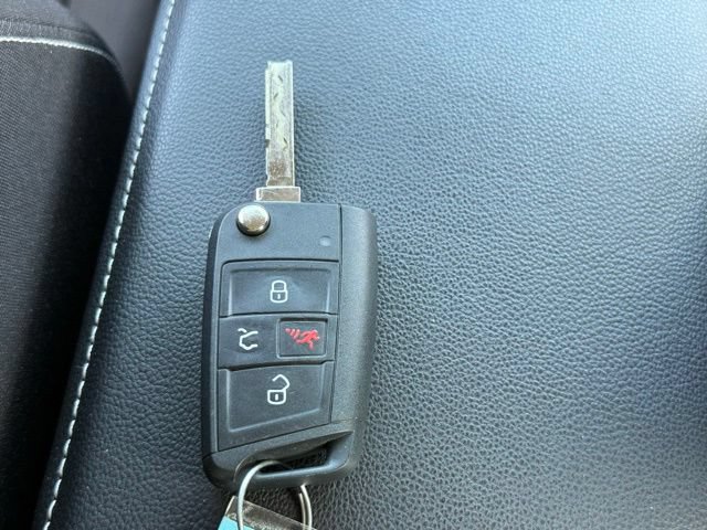 Certified 2026 Volkswagen Jetta S FWD image 32