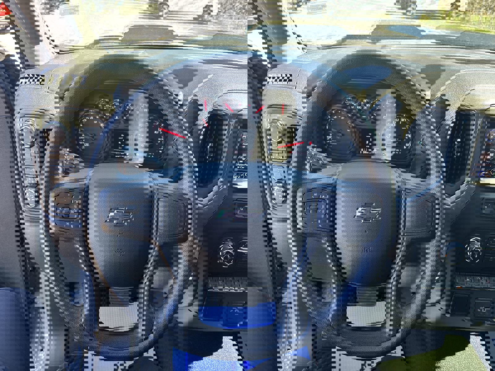 Used 2025 Chevrolet Silverado 1500 Custom Trail Boss image 14