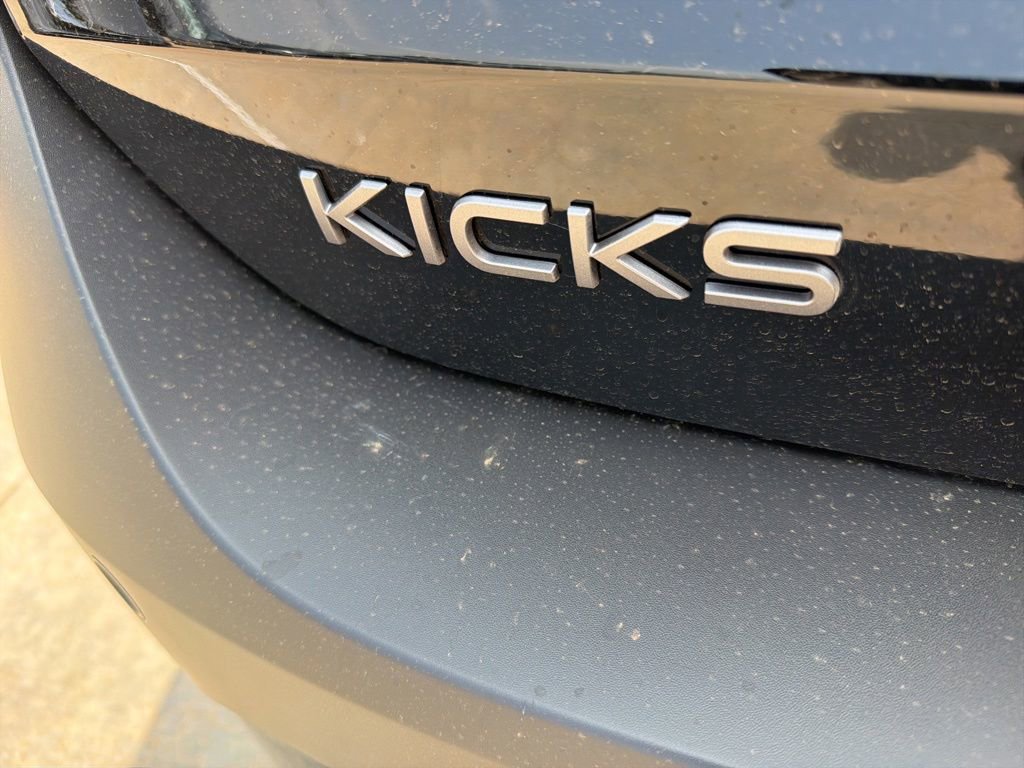 New 2026 Nissan Kicks SV FWD image 10