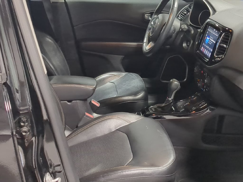 Used 2019 Jeep Compass Limited AWD/4WD image 26
