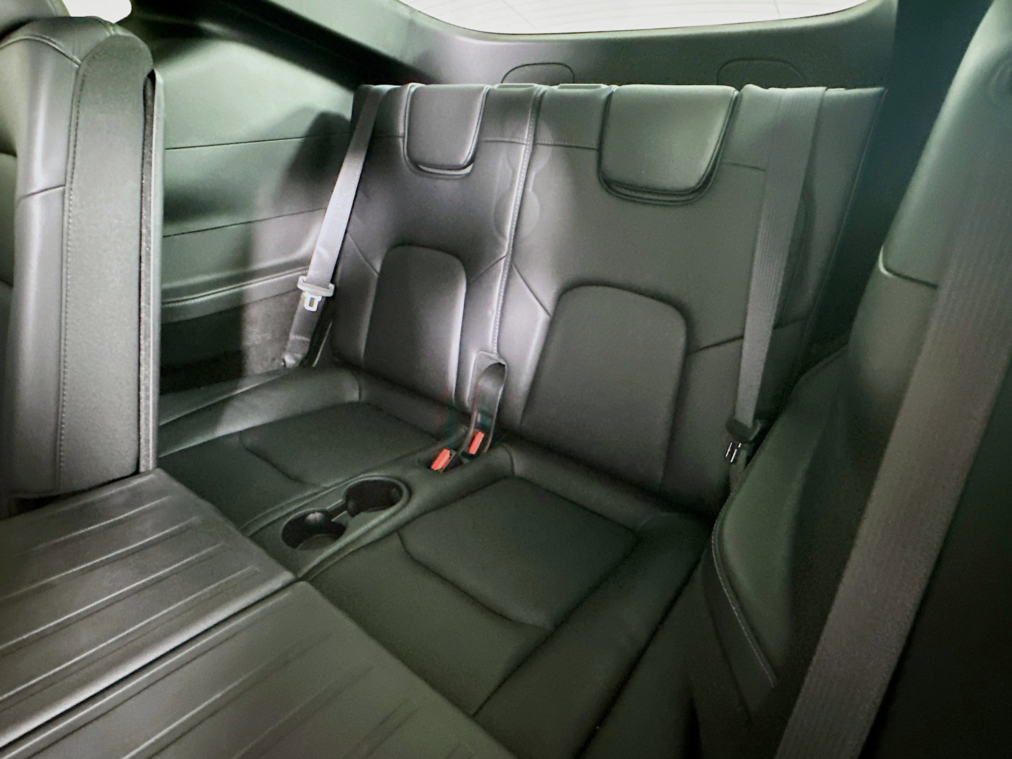 Used 2024 Tesla Model Y Long Range AWD/4WD image 28