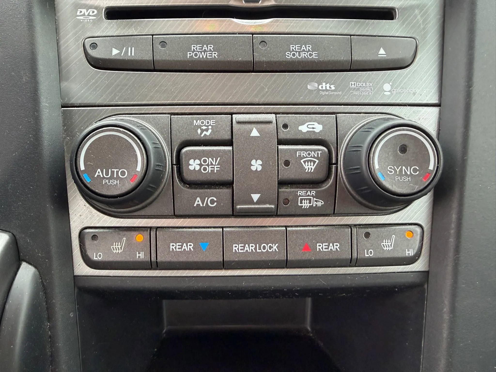 Used 2015 Honda Pilot Touring image 18