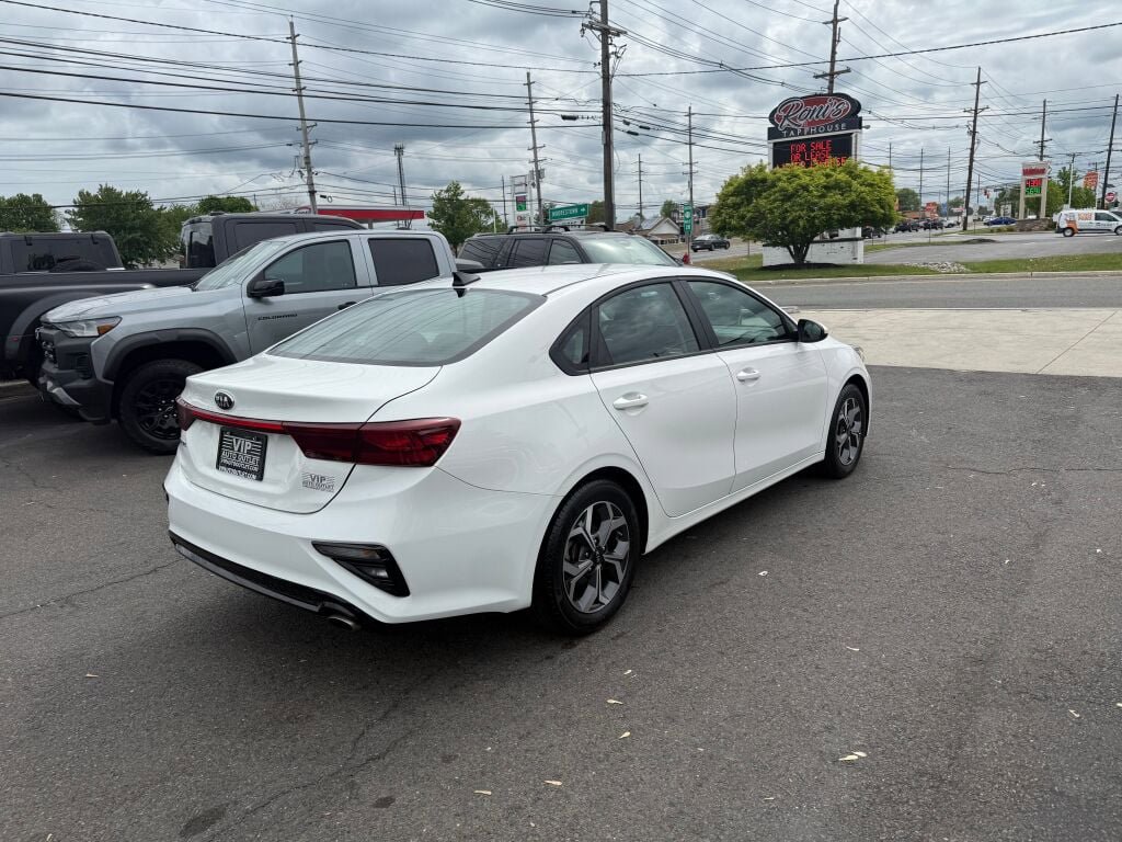 Used 2020 Kia Forte LXS FWD image 7