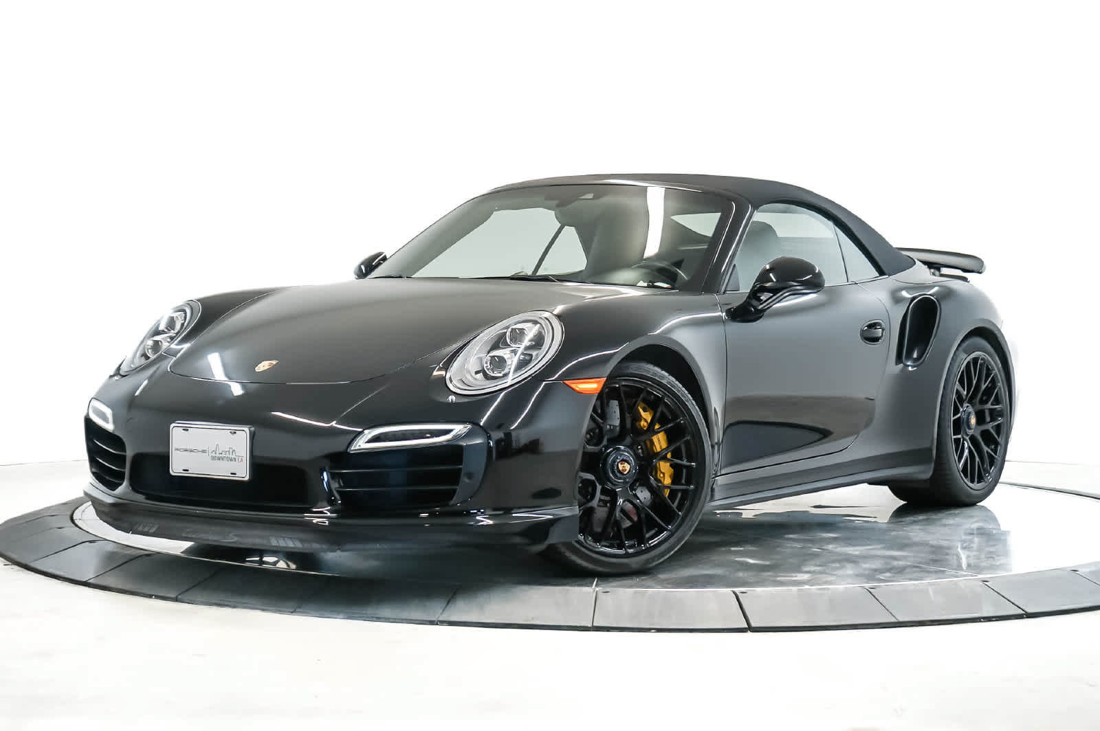 Certified 2015 Porsche 911 Turbo S AWD/4WD image 1