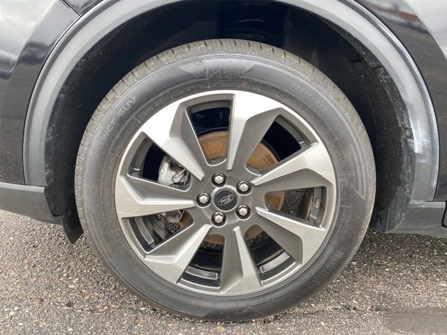 Used 2023 Ford Escape Platinum image 22