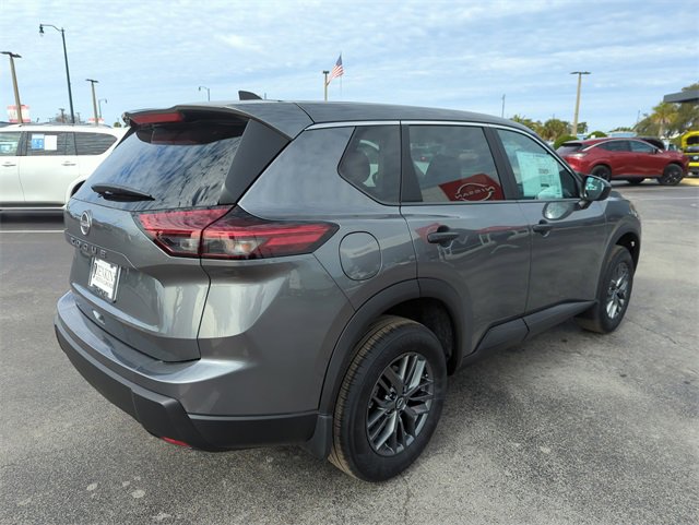 New 2026 Nissan Rogue S image 3