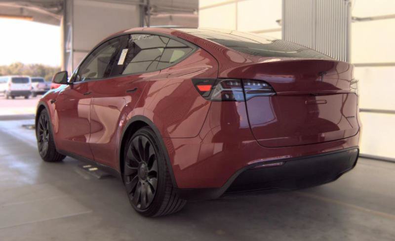 Used 2023 Tesla Model Y Performance AWD/4WD image 6