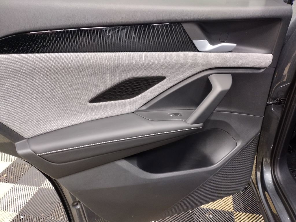 New 2026 Volkswagen Tiguan S AWD/4WD image 20