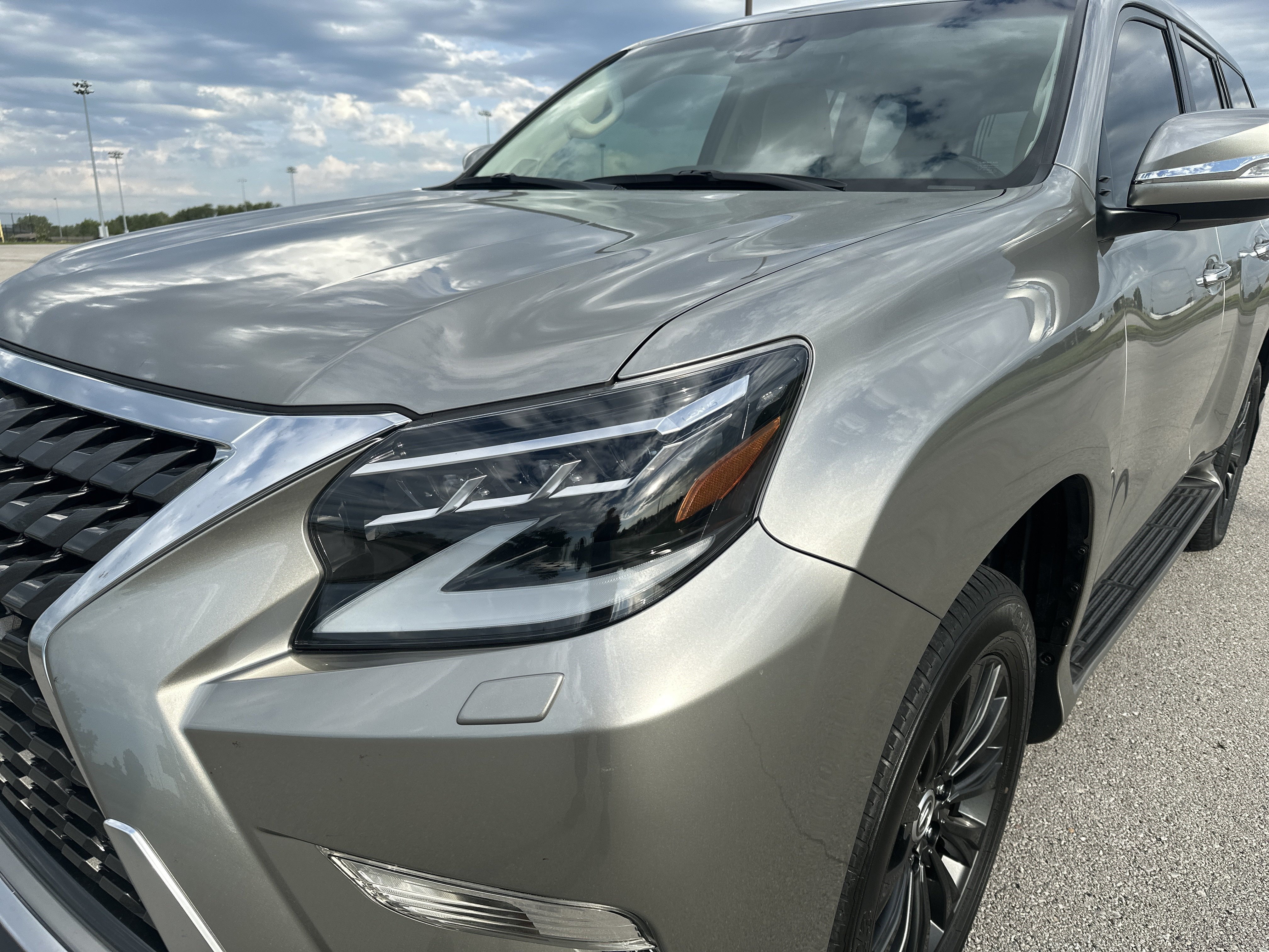 Certified 2023 Lexus GX 460 Luxury w/ Sport Design Package AWD/4WD image 6