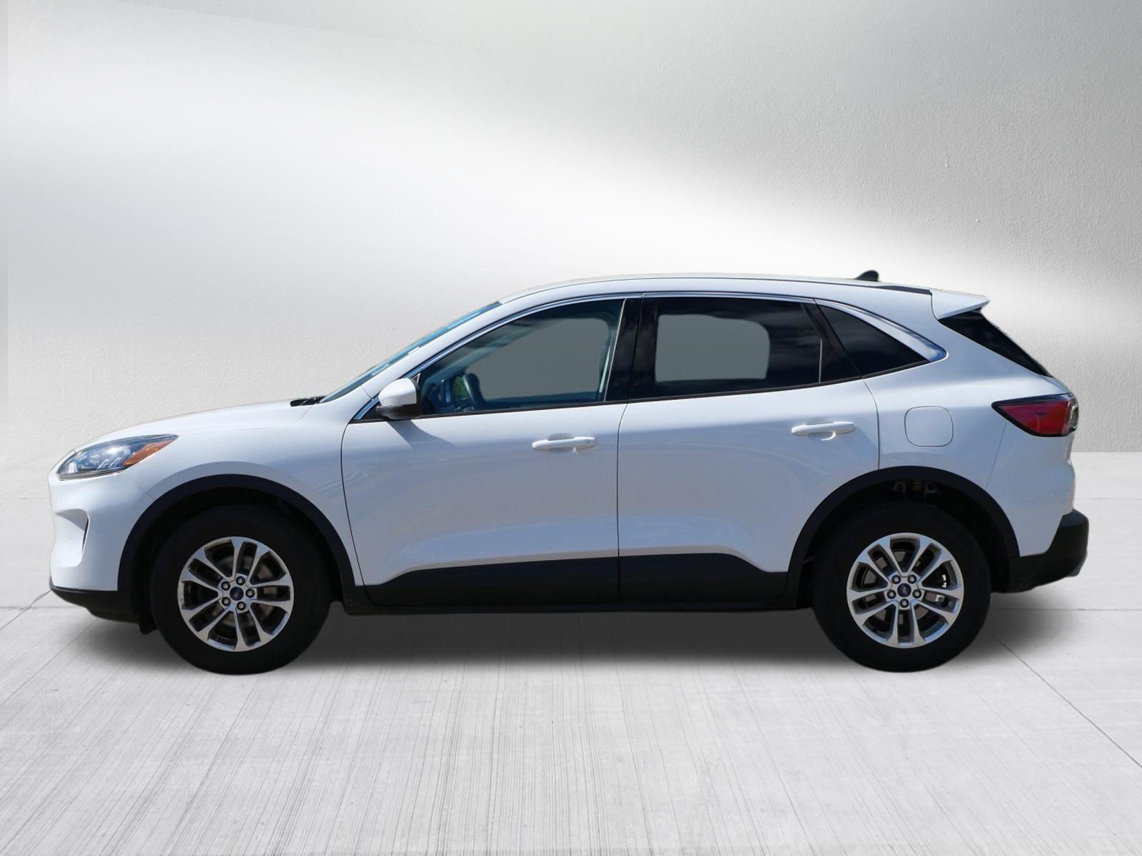Used 2021 Ford Escape SE AWD/4WD image 4