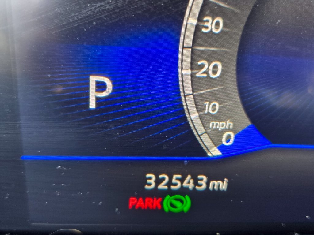 Certified 2023 Volkswagen Taos S FWD image 25