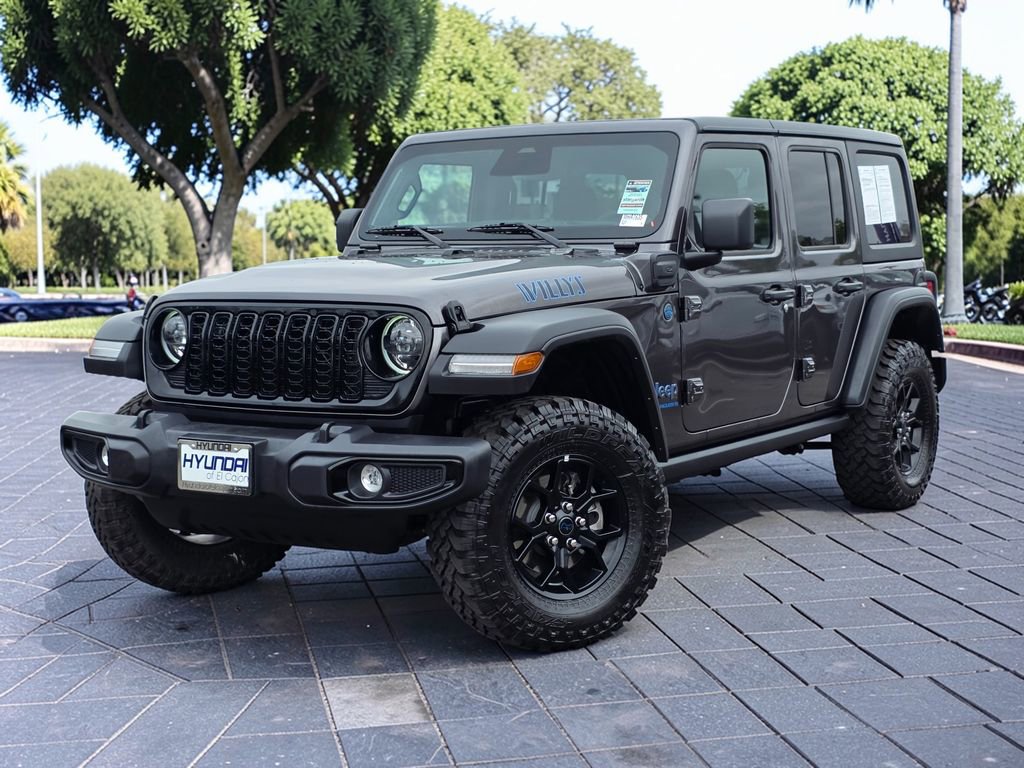 Used 2025 Jeep Wrangler Unlimited Sport S 4xe AWD/4WD image 2