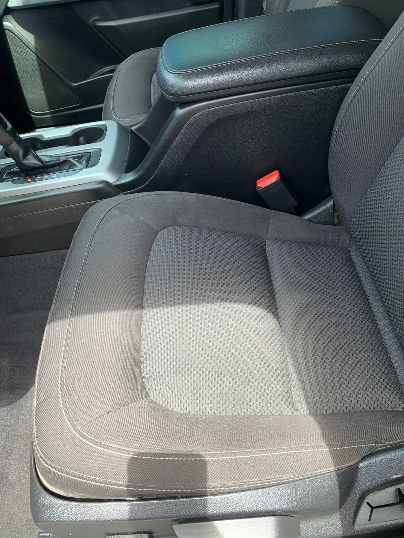 Used 2020 Chevrolet Colorado LT RWD image 10