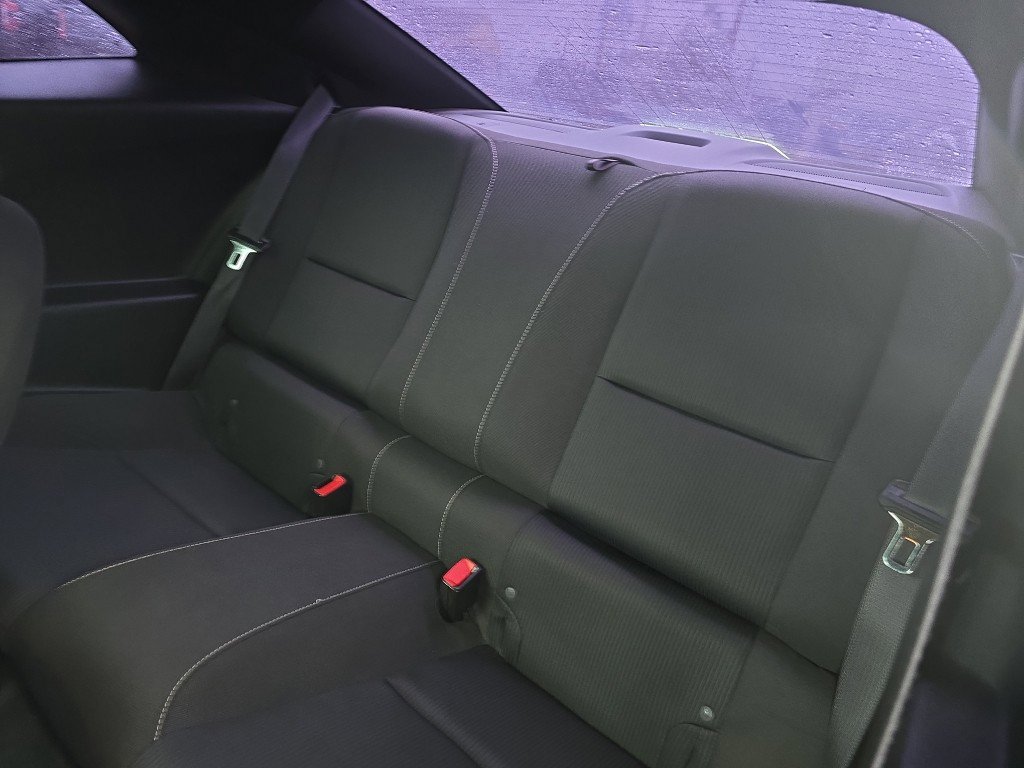 Used 2011 Chevrolet Camaro LT image 15