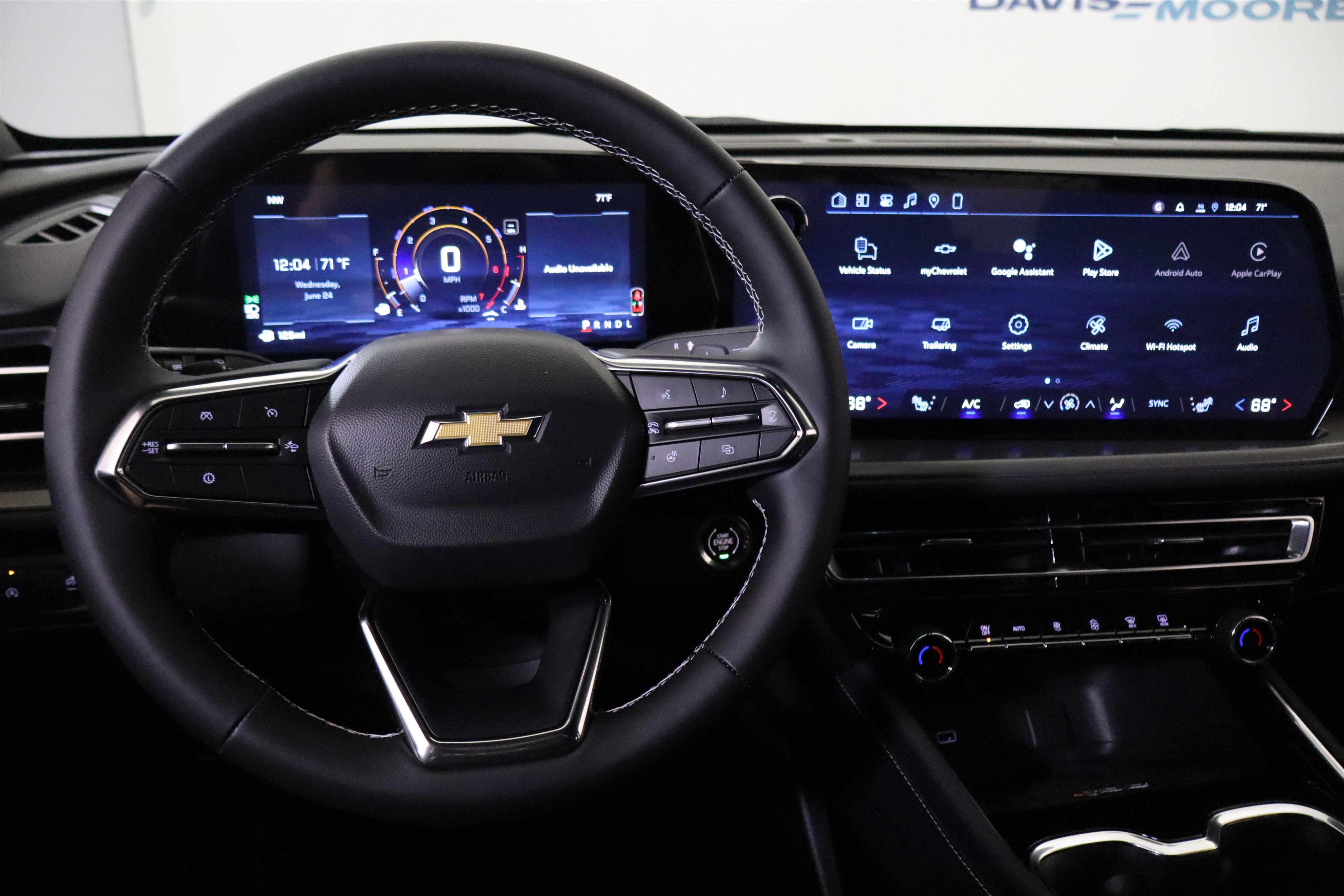 New 2026 Chevrolet Traverse LT w/ Driver Confidence Package FWD image 24