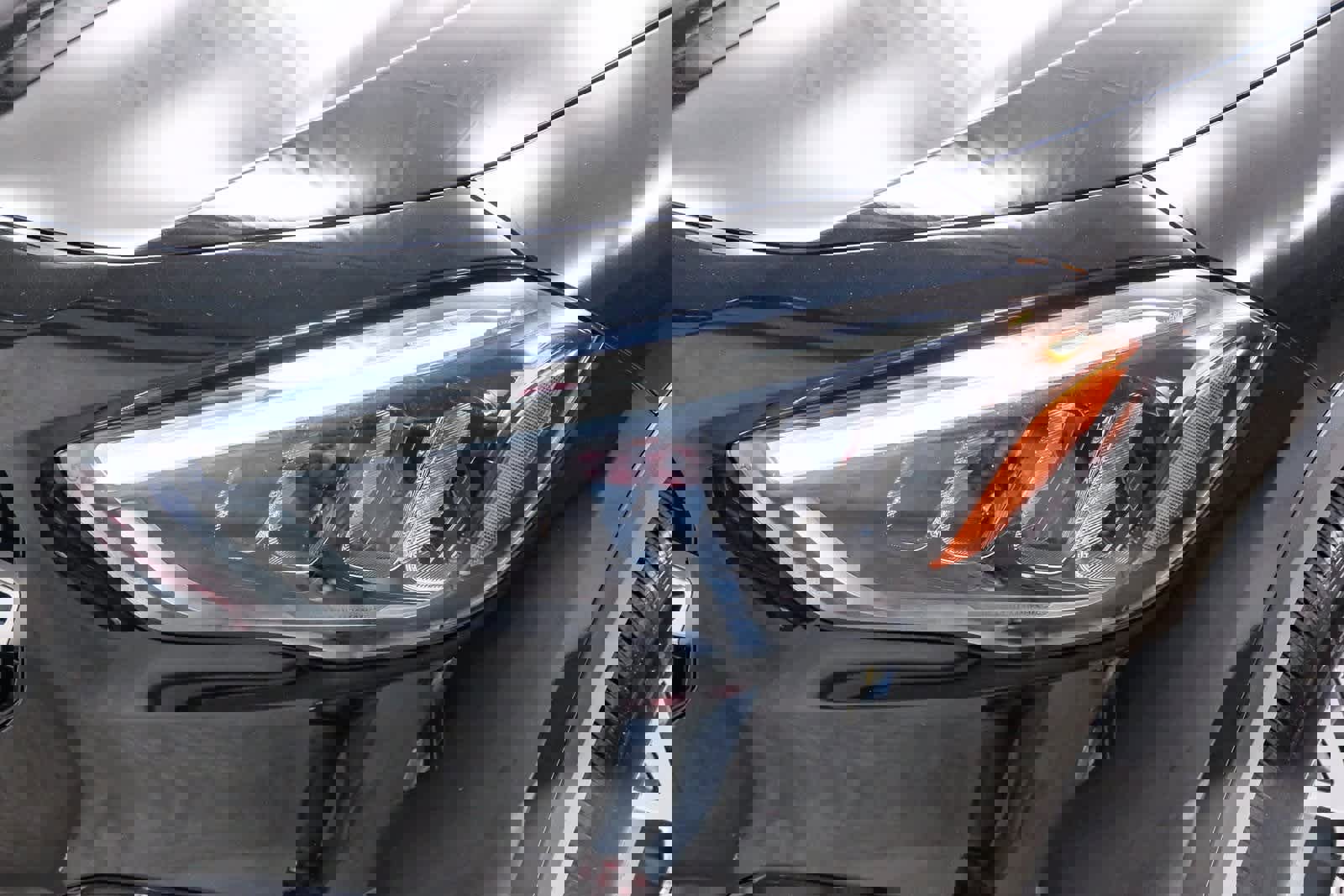 Used 2025 Mercedes-Benz GLA 250 image 11