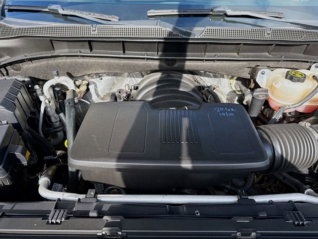 Used 2024 Chevrolet Suburban Premier AWD/4WD image 33