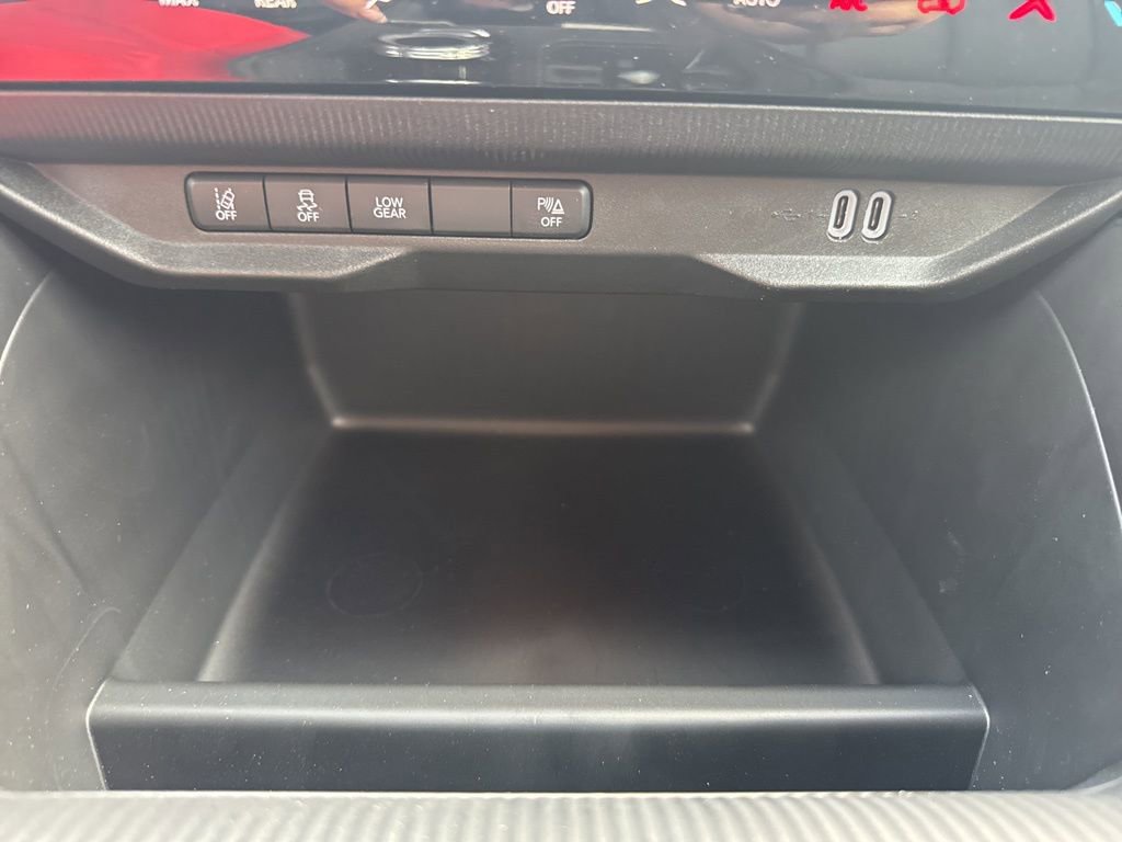 New 2026 Jeep Cherokee Laredo AWD/4WD image 17