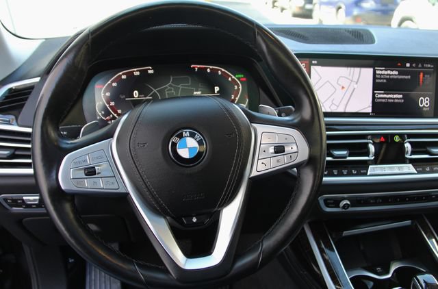 Used 2019 BMW X7 xDrive40i w/ Cold Weather Package AWD/4WD image 21